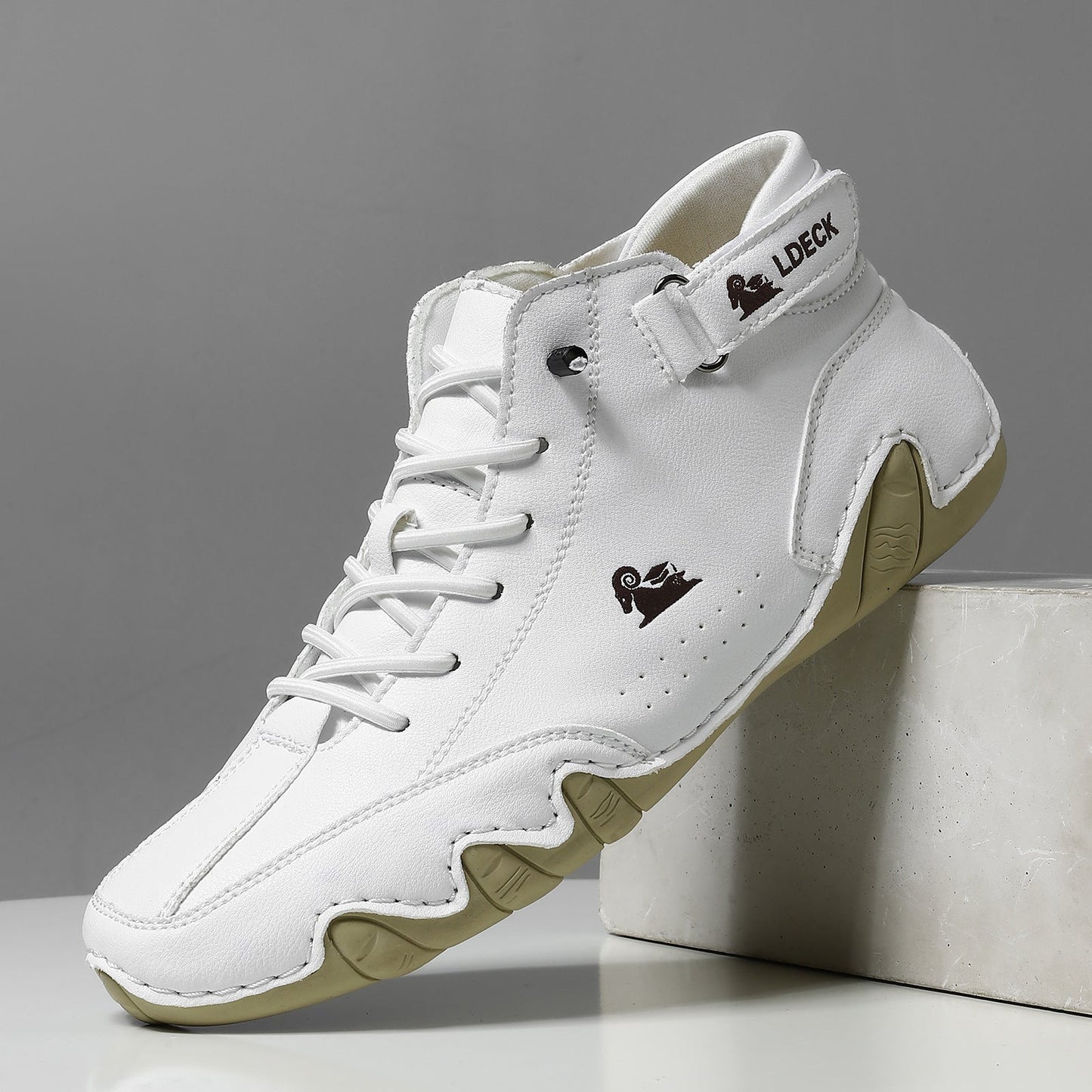 ZoliLDeck - Încălțăminte ortopedică impermeabilă și respirabilă